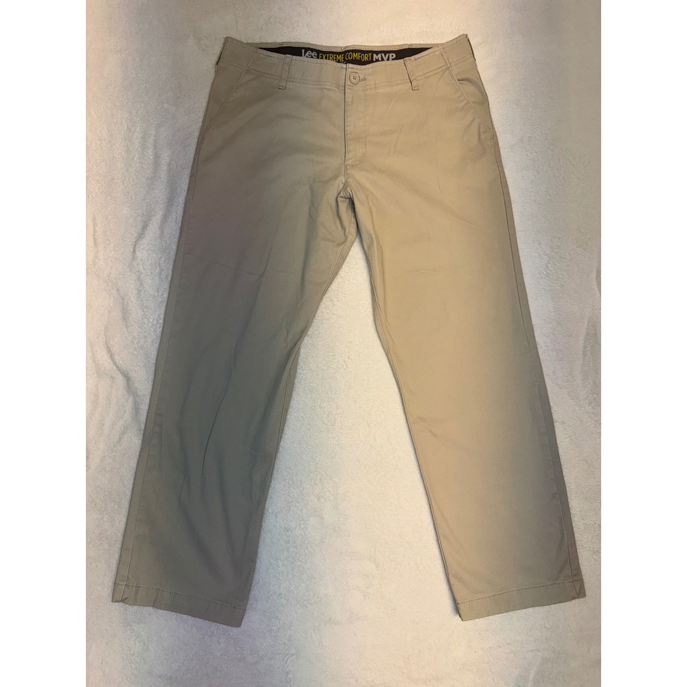 Lee Extreme Comfort MVP Mens Khaki Pants Tan 36x30 Straight Leg Flat Front Chino